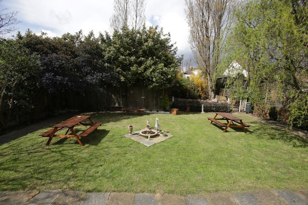 Manor House London 2* Woodford