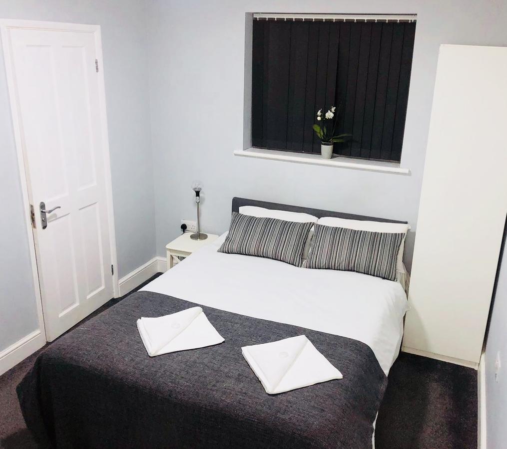 Manor House London Hotel 2*